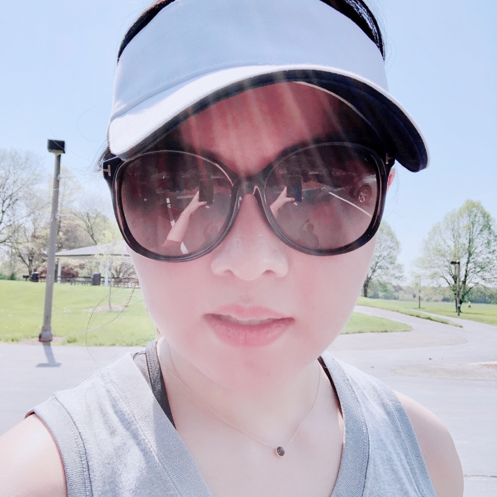 Meet your Posher, Debbie